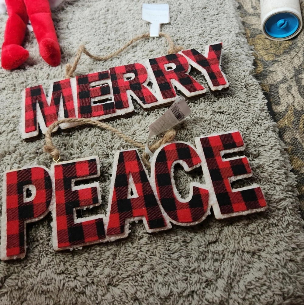 Set Of 6 Pieces Of Christmas Decorations